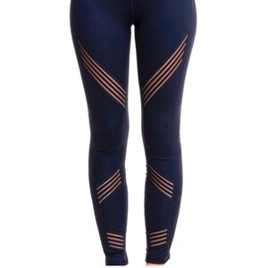 NWT LA SOCIETY Black Sculpt Yoga
Leggings 6033